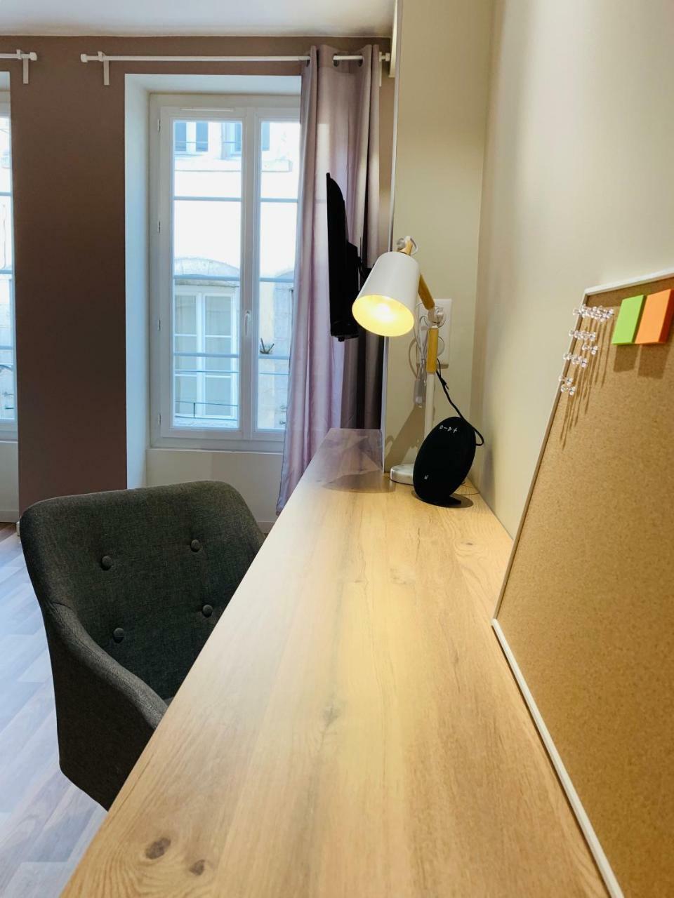 Esprit Cosy Sur Plateau Central Clermont-Ferrand Buitenkant foto